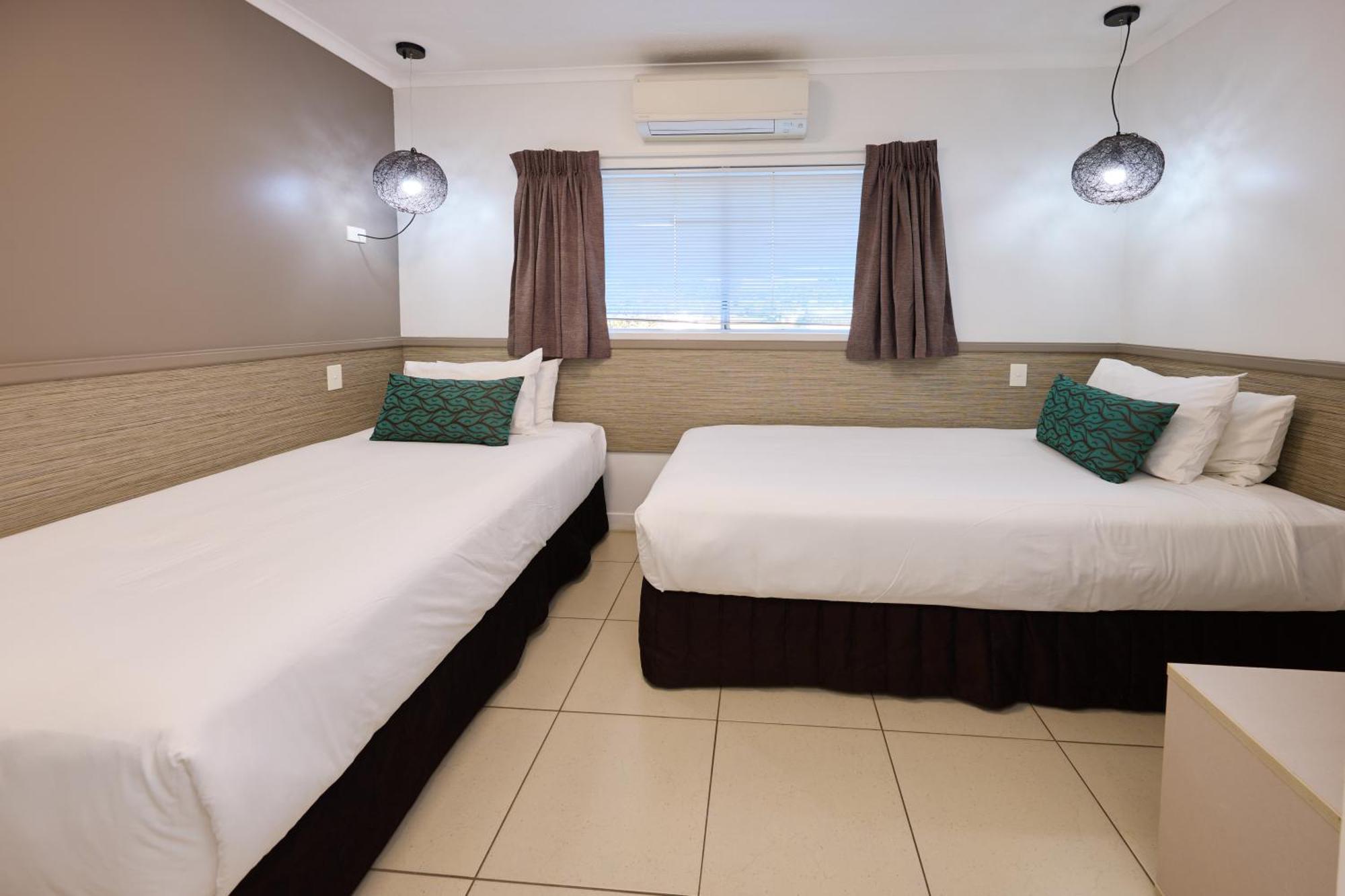 Castaways Resort & Spa On Мишен-Бич Экстерьер фото