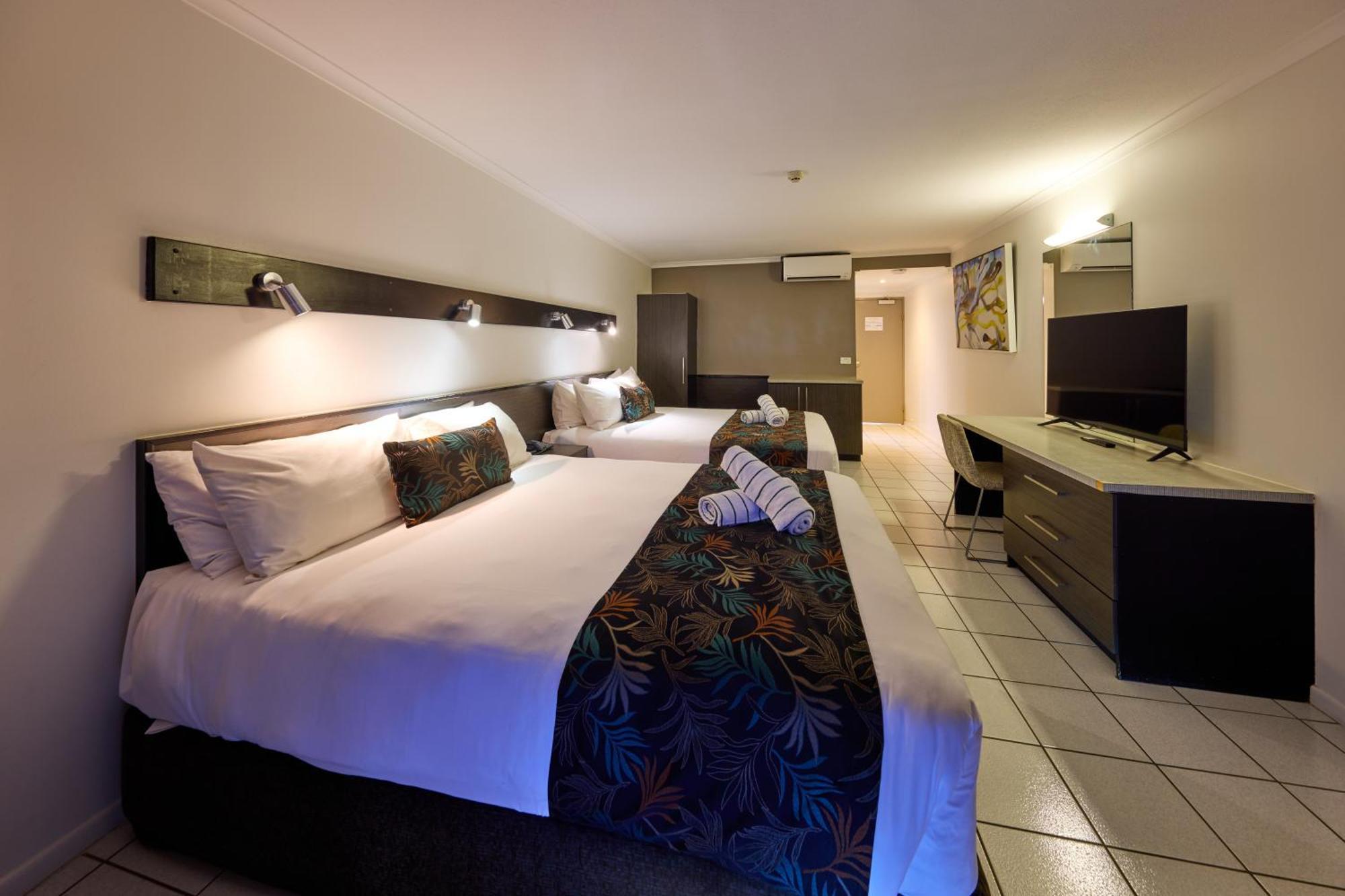 Castaways Resort & Spa On Мишен-Бич Экстерьер фото