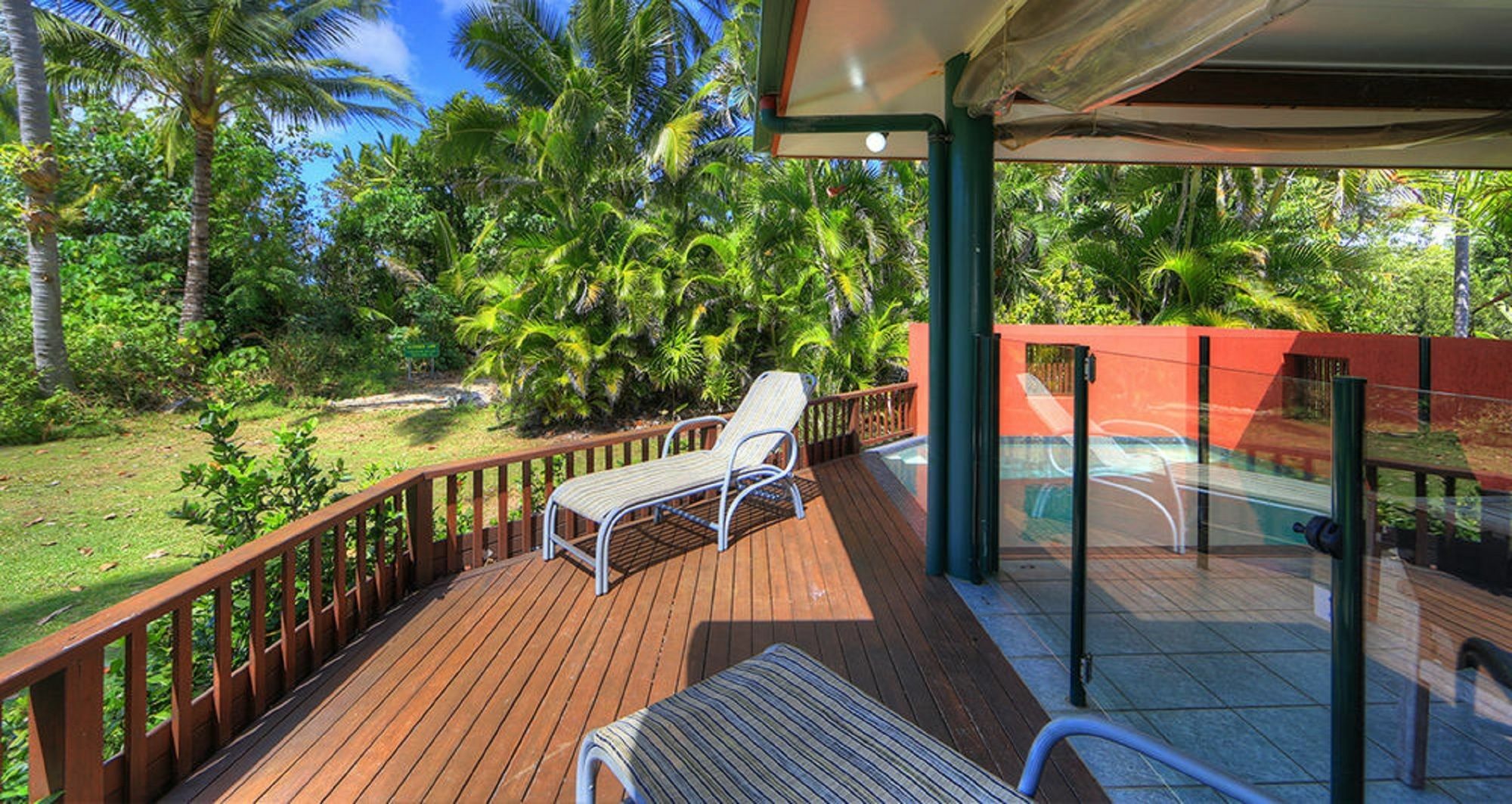 Castaways Resort & Spa On Мишен-Бич Экстерьер фото
