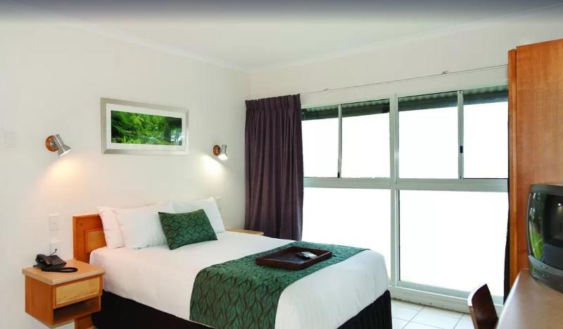 Castaways Resort & Spa On Мишен-Бич Экстерьер фото
